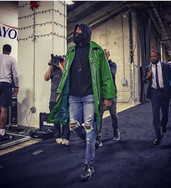 欧冠精彩进球回顾：梅西助攻亮点,（欧冠经典进球盘点：梅西助攻成焦点）