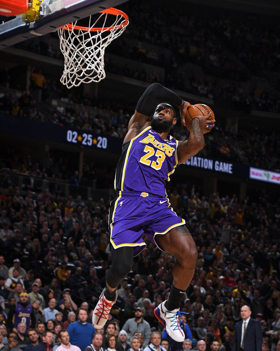 印媒：梅西团队表示不会继续参加今日活动，官员劝说无济于事（印媒：梅西团队决定不再出席今日活动，官员劝说未奏效）