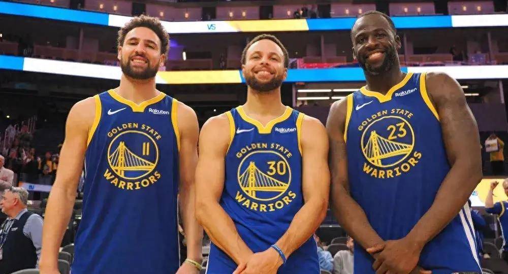 米体：索默犯了不少错，国米在寻找靠谱的一门（米体：索默多次失误，国米正物色更稳健门将）